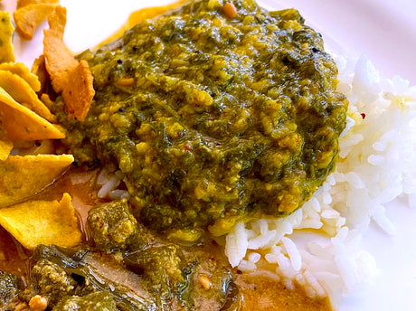 Keerai Molagootal (Spinach Lentil Curry) – GirijaPaati Style South Indian traditional vegetarian recipes from an Indian grandmother's kitchen www.girijapaati.com