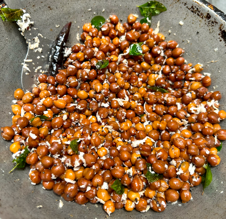 Karuppu Kadalai Sundal Recipe (Black Channa) - Girijapaati's Ganesh Chaturthi Special