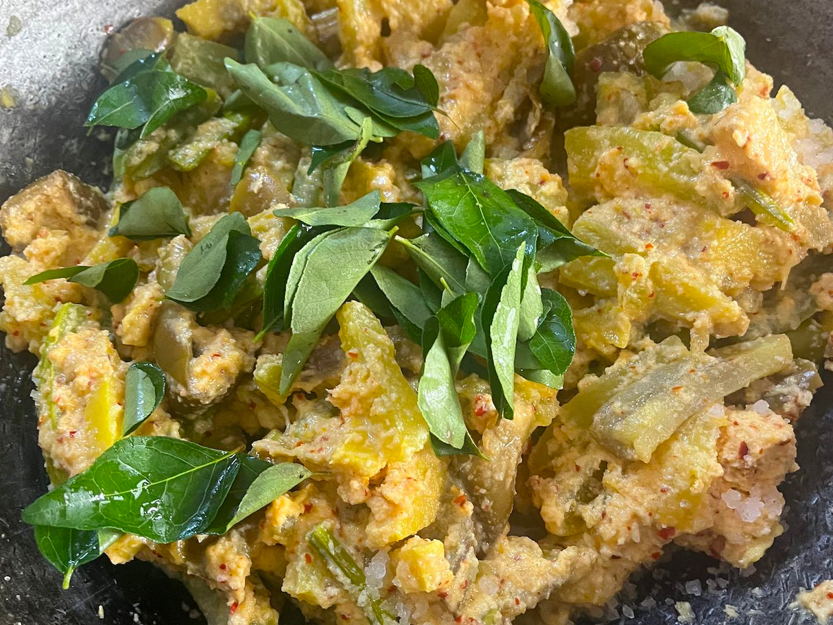 Avial Podi Mix (Spicy Veg Stew Masala)
