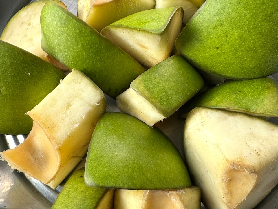 Sweet Avakkai Pickle (Raw Mango with Jaggery)