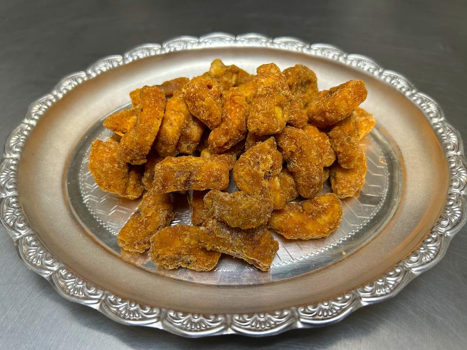 Sarkara Upperi (Jaggery Banana Chips)