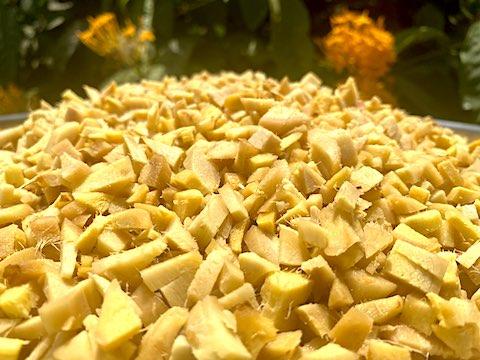 Puli Inji (Tamarind Ginger Green Chilli Paste)