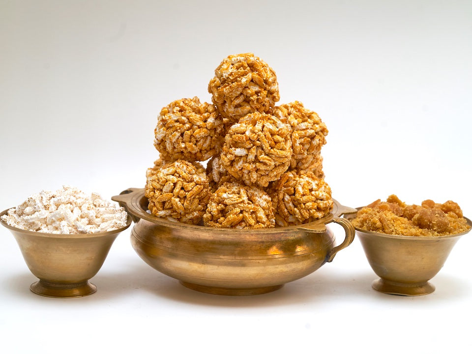 Nel Pori Urundai (Paddy Puffed Rice Jaggery Laddu)