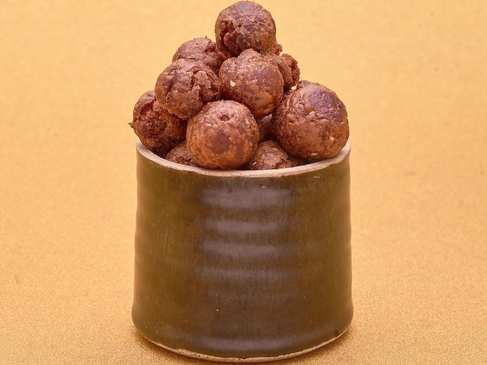 Vella Cheedai (Sweet Seedai)